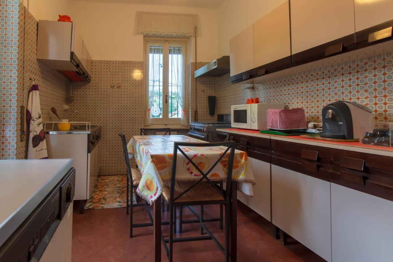 Michelle Apartment Rapallo Buitenkant foto